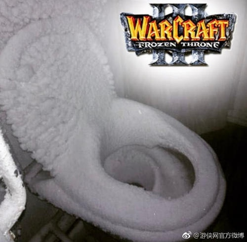 阿尔萨斯在冰封王座上想拉屎了怎么办