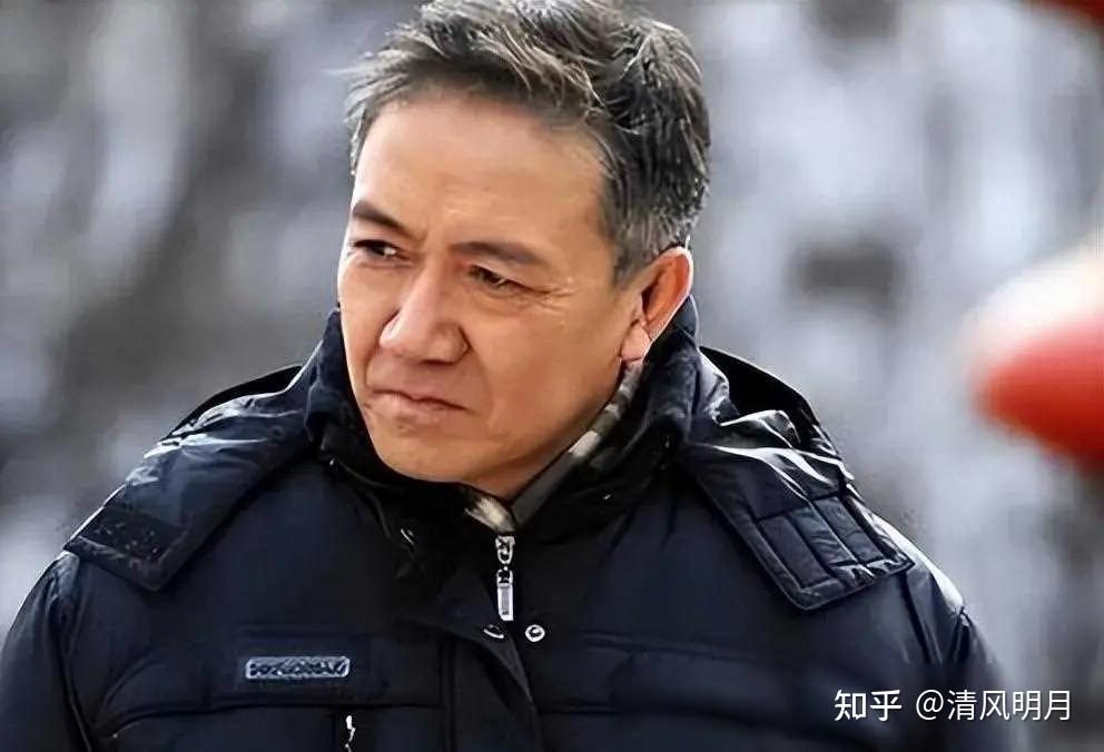 李幼斌心梗病逝却有网友哭错坟再也看不到您演的李云龙了
