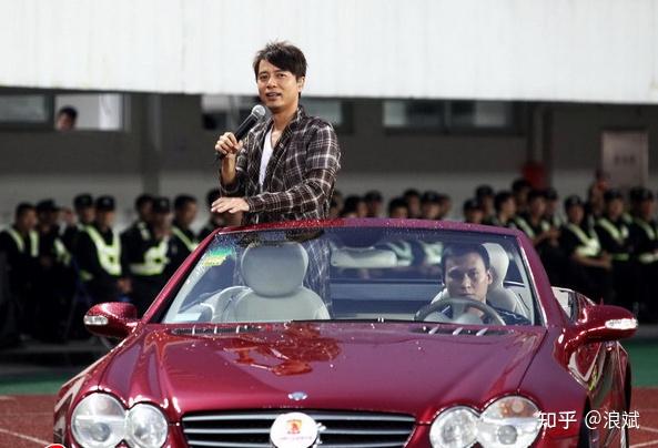曾在恒大主场引发万人大合唱的四首粤语金曲 - 知乎