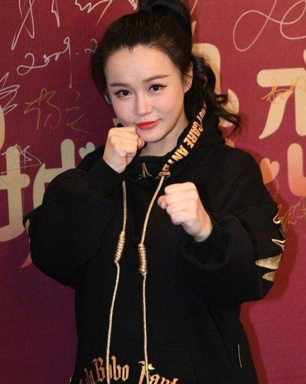 如何评价邹市明妻子冉莹颖?