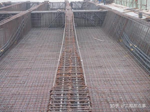 现浇箱梁工艺介绍及监理控制要点