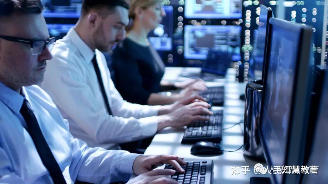 码农属于新生代农民工，码农为什么是新生代农民工