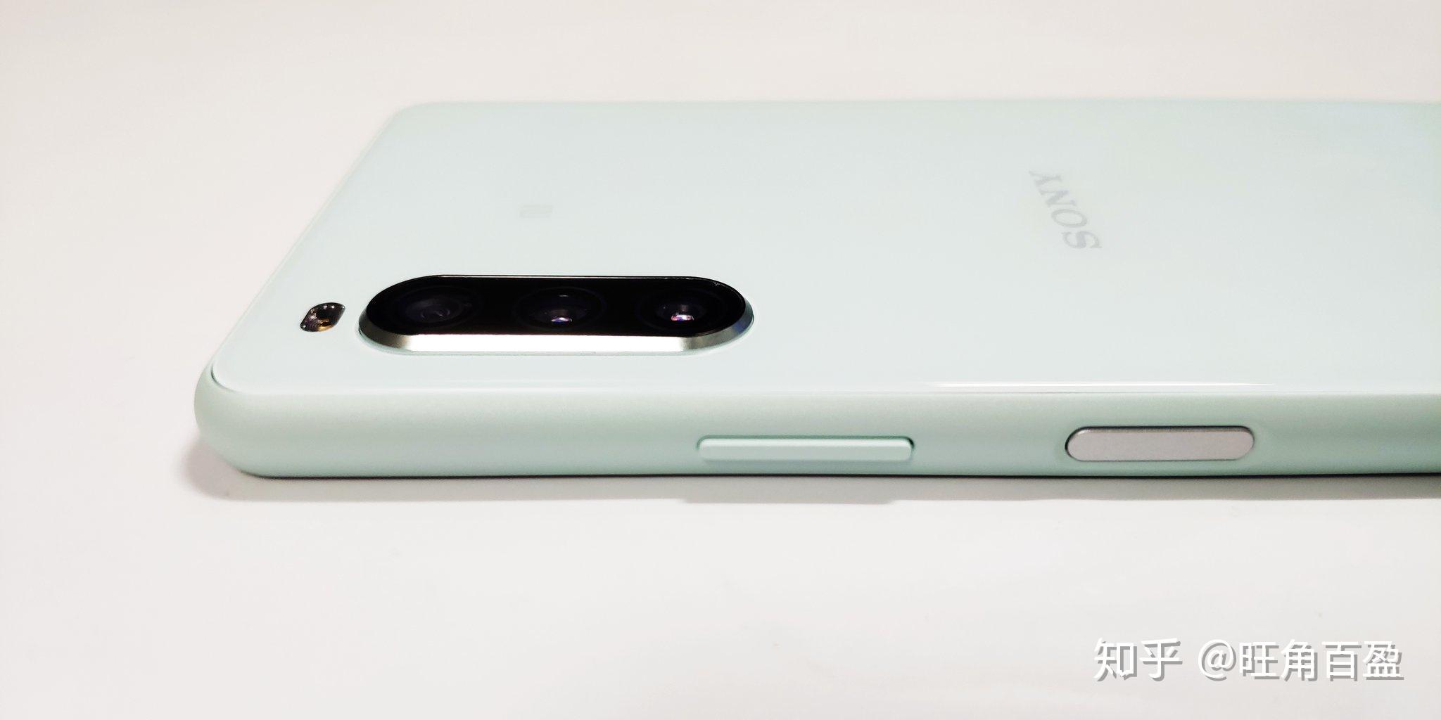 索尼xperia10ii果冻薄荷浅绿色实拍图夏天必备首选的手机