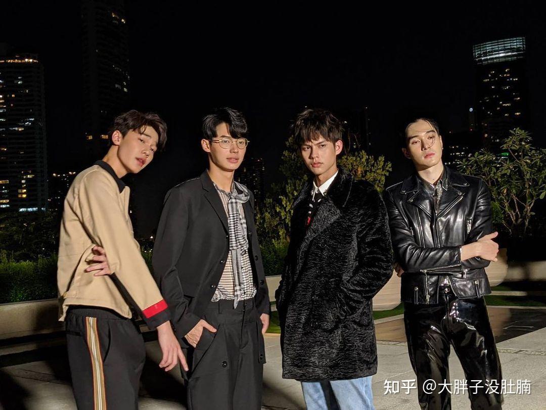 泰国F4被指耍大牌“迟到，边拍边吃”惹议！经纪公司出面道歉- 知乎