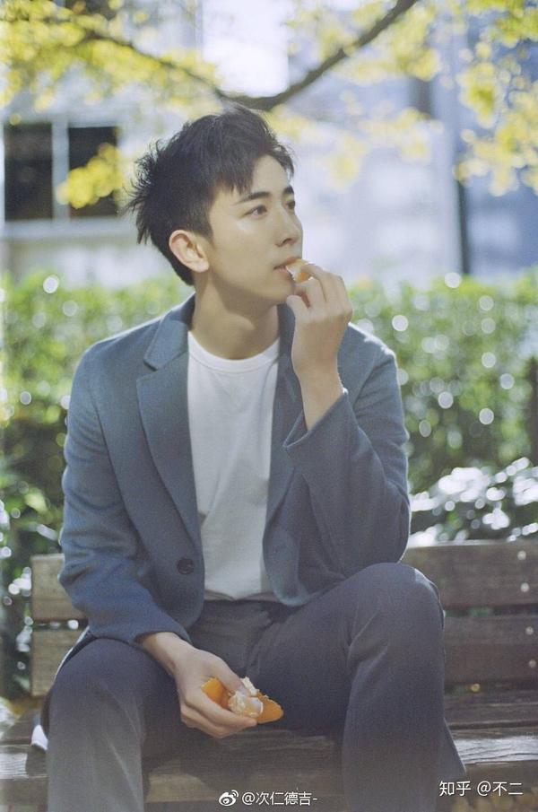 有哪些还不为大众所知但你感觉迟早要火的艺人?