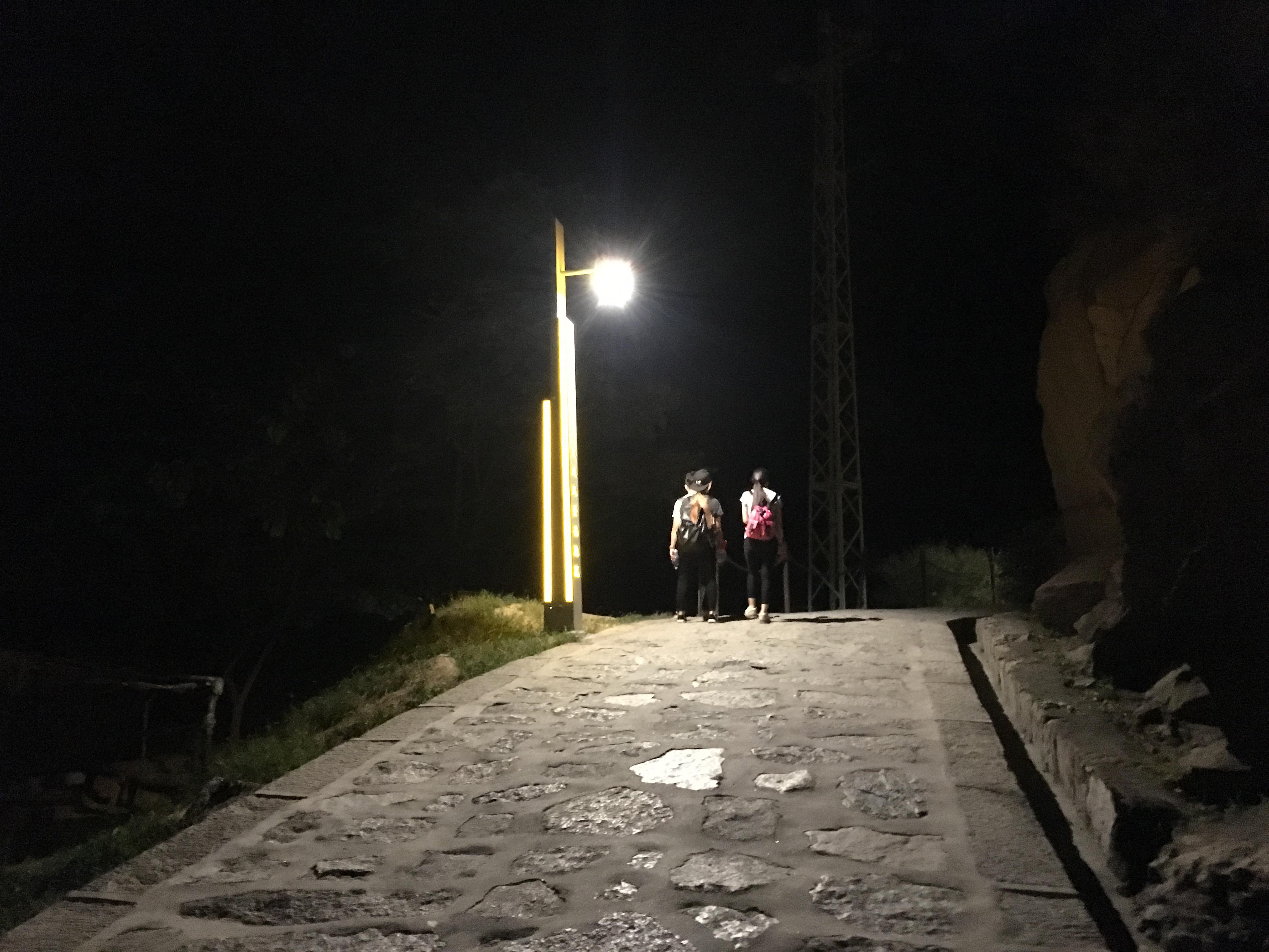 游记2深更半夜爬华山是一种什么样的体验