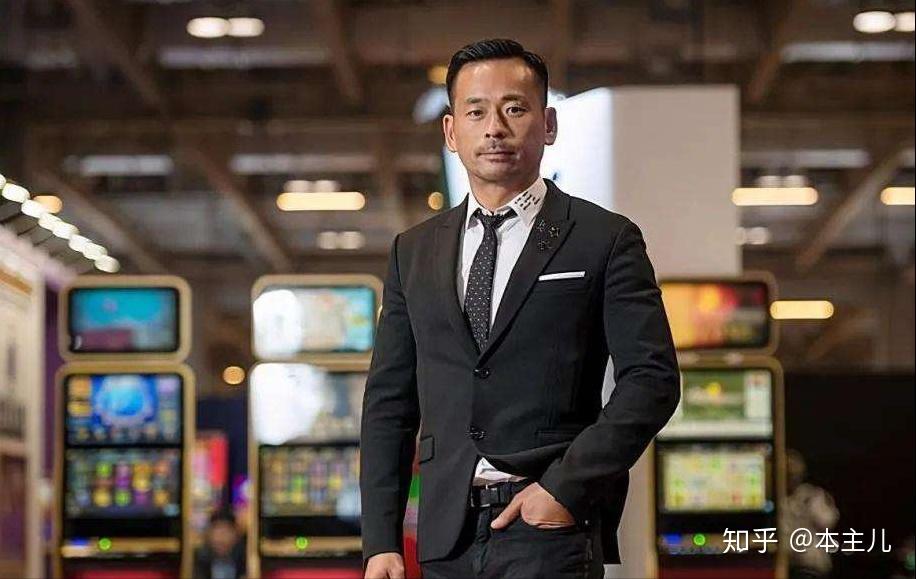 洗米华可以在澳门白手起家原来不是靠梁安琪而是崩牙驹