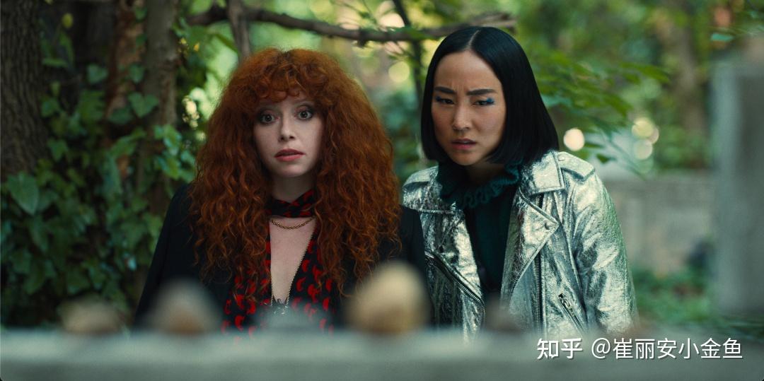 事实上,第二部依然是一部心灵鸡汤,到最后,纳蒂亚发现改变过去是个