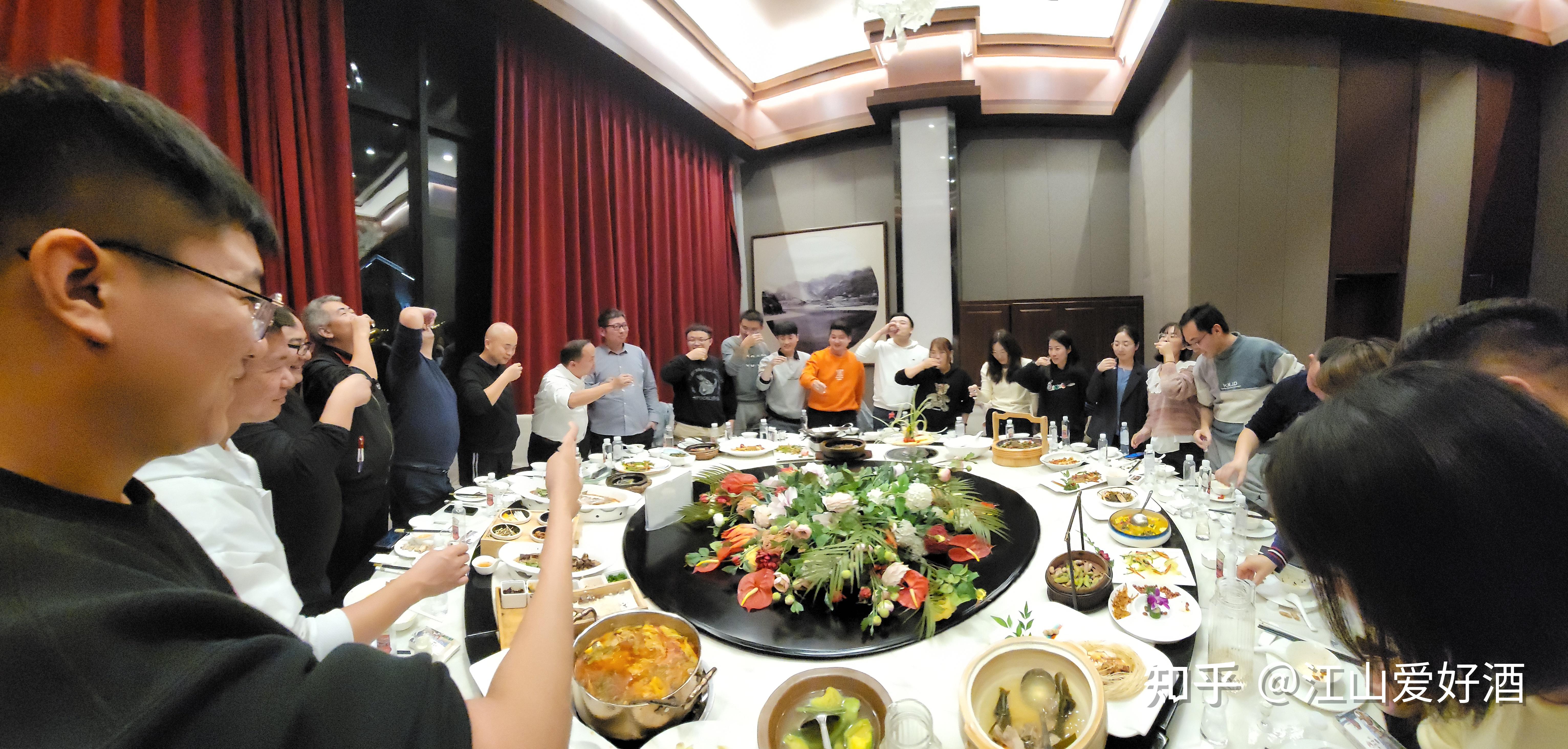 公司宴会选用酱荣坊酒怎么样