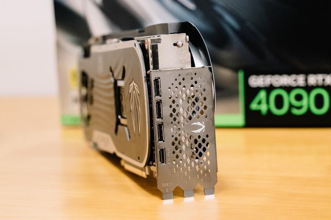  geforce rtx 4090 amp extreme airo 