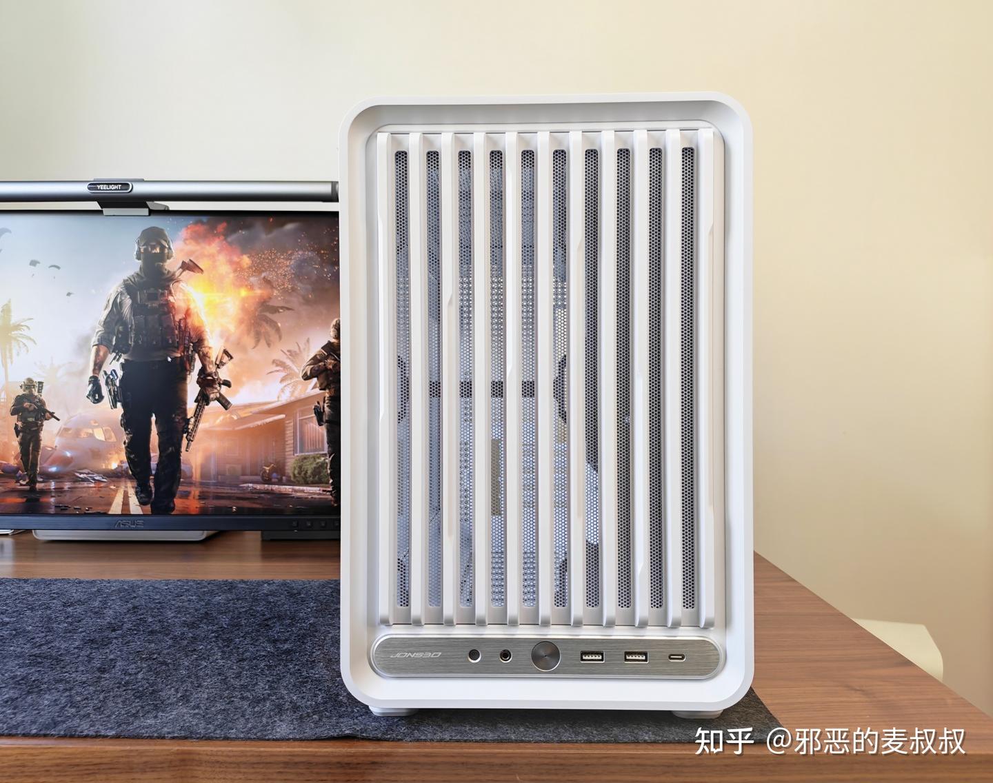 纯白小钢炮装机实录｜乔思伯D33机箱+技嘉冰猎鹰白金电源