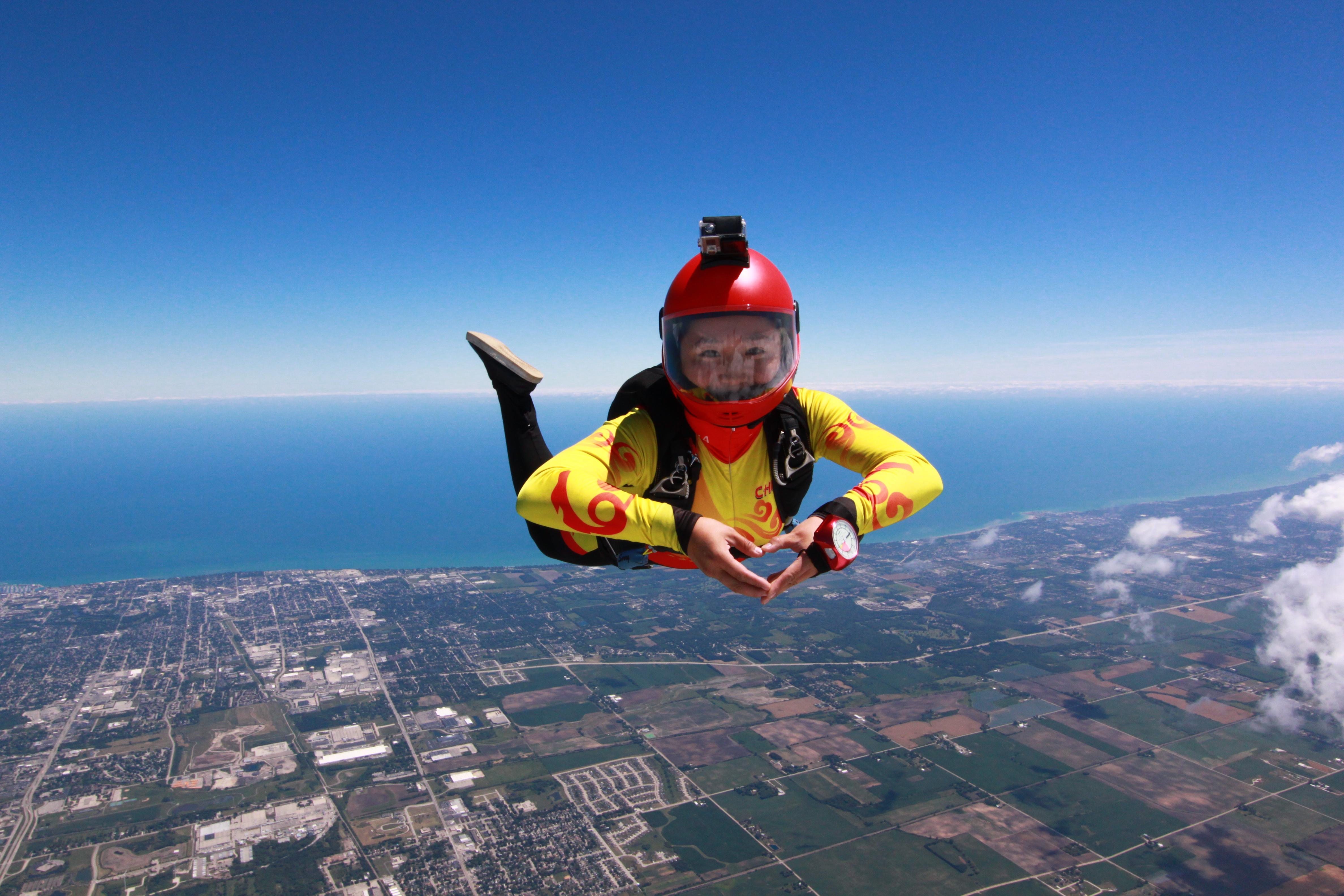 在毛里求斯跳伞，感受前所未有的刺激攻略,Skydiving简介图片,门票价格,开放时间 - 无二之旅