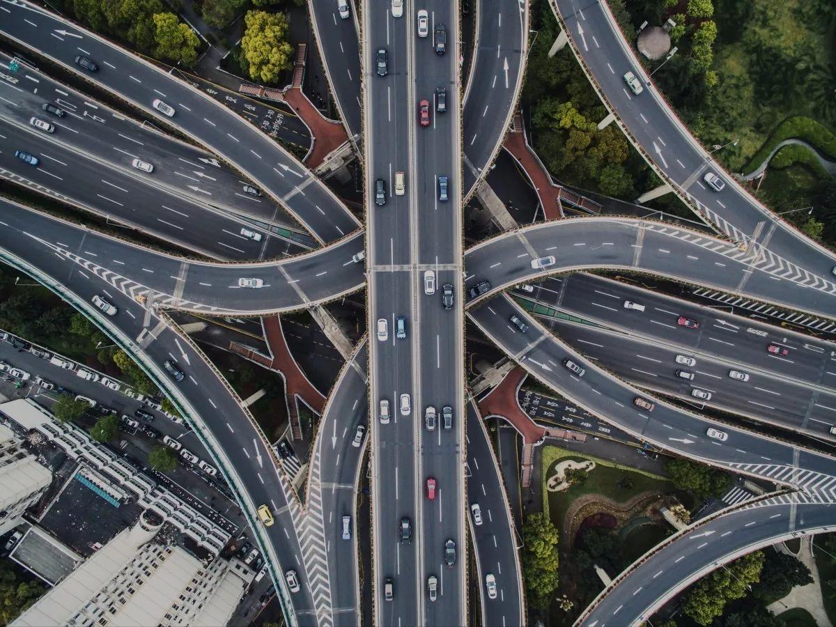 城市高架路的生与死