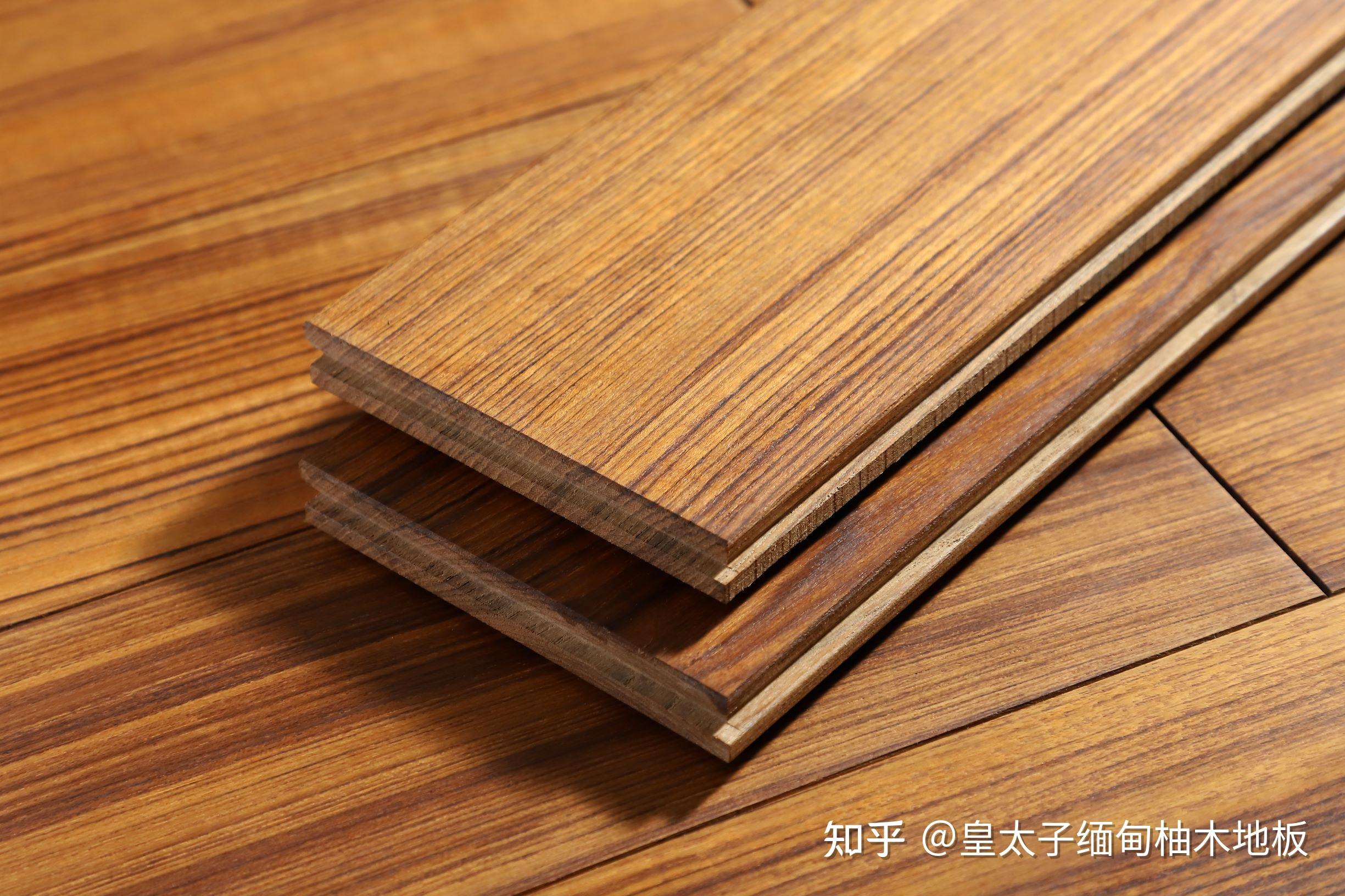 能用于制作实木地板的树种种类有非常多,根据树种的珍稀程度,我们可以