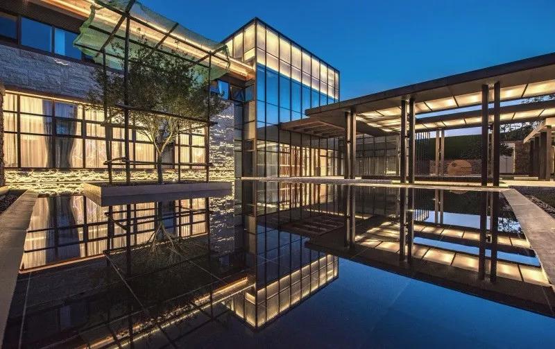 笛东臻品一湾一墅尽枫华融信西海岸