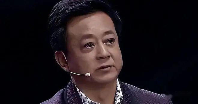 噩耗朱军倒下了已重病住院生死未卜从此告别舞台