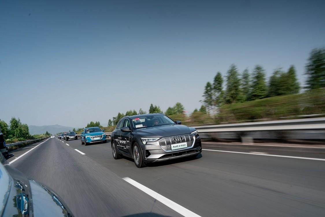 高速试驾全新奥迪etron纯电出行居然没有想象中那么不堪