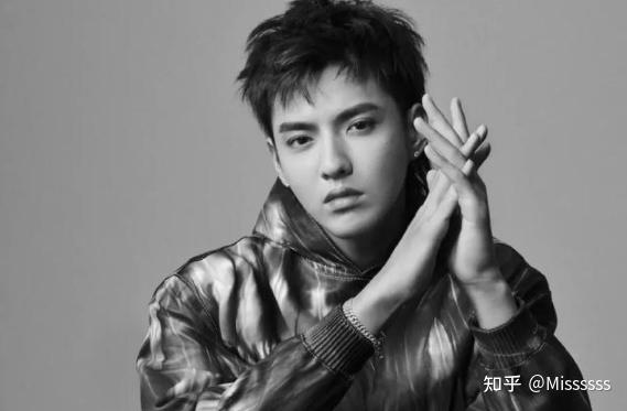 如果吴亦凡想拿中国绿卡该怎么办?