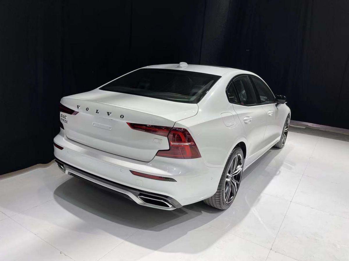 2021上海车展探馆新款沃尔沃s60