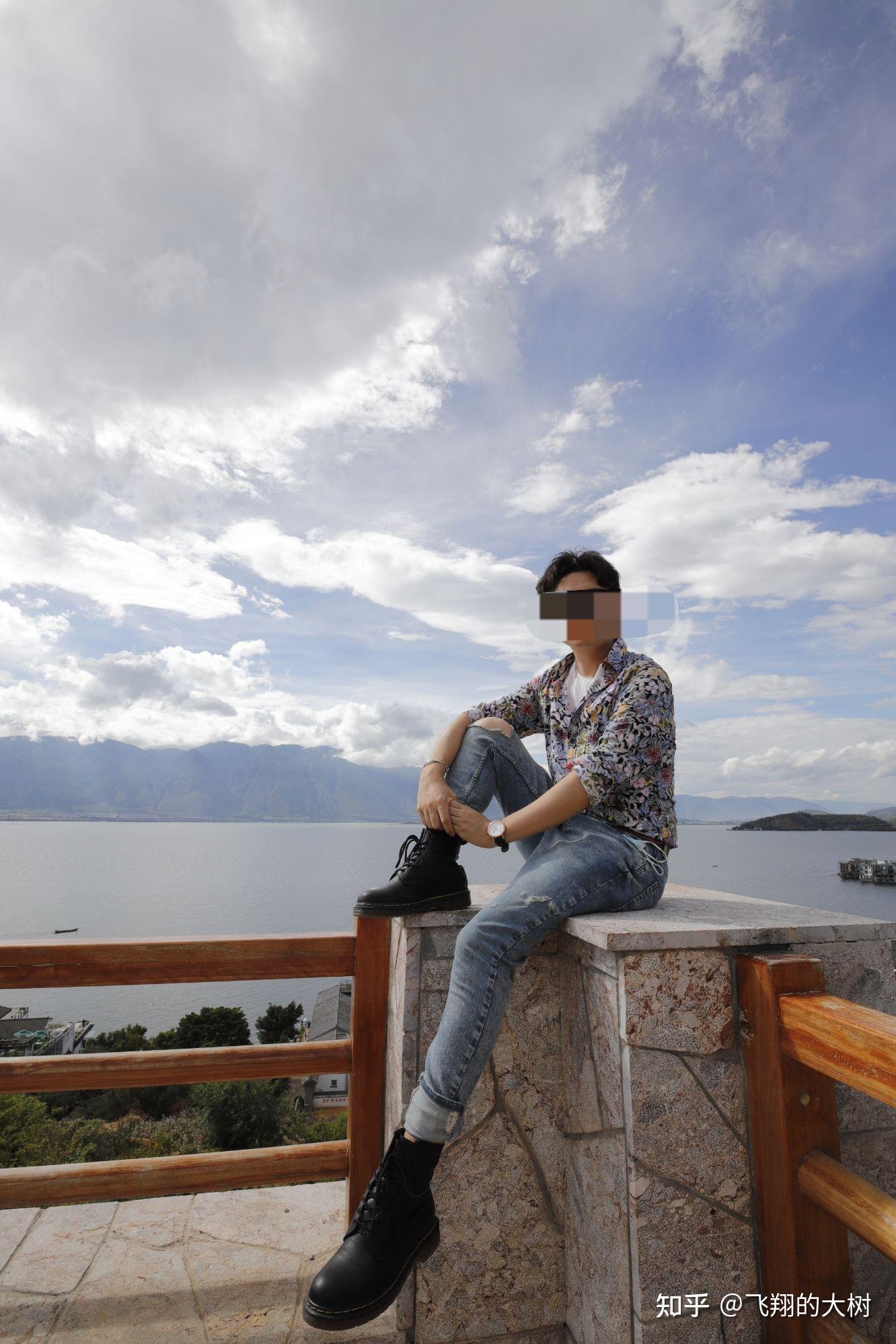 一个人出去旅行怎么给自己拍好看的照片