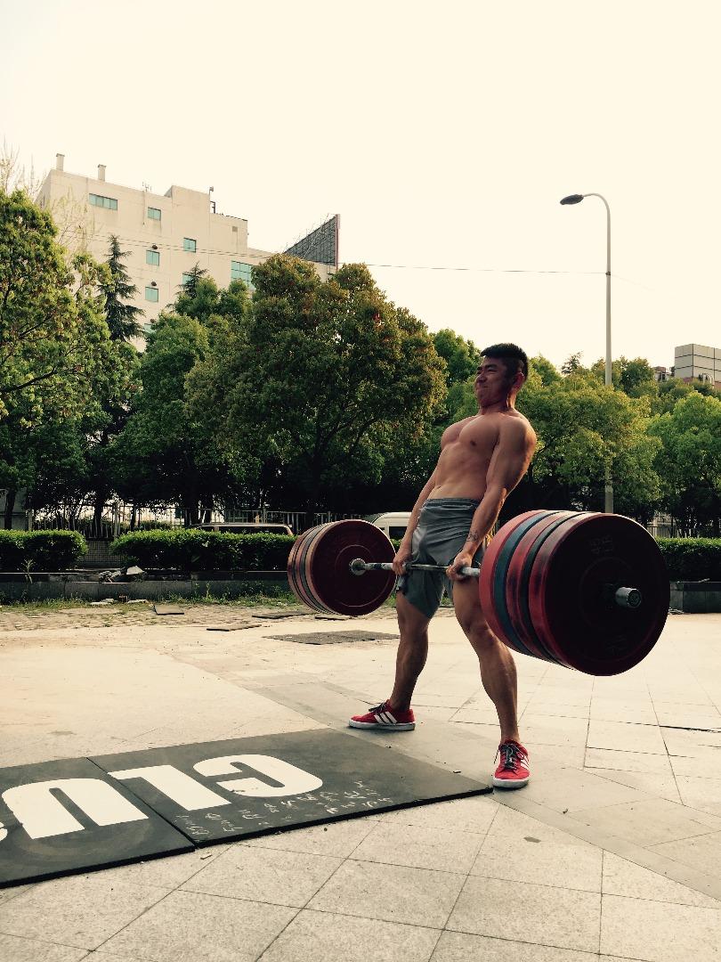 【原创视频系列】低杠深蹲教学