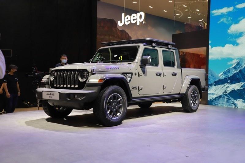 jeep角斗士先行版正式上市 售50.99万元起 - 知乎
