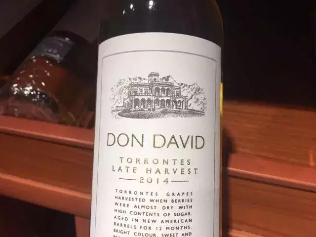 从酒标上来看,标有noble或者botrytis的贵腐酒最常见是noble semillon