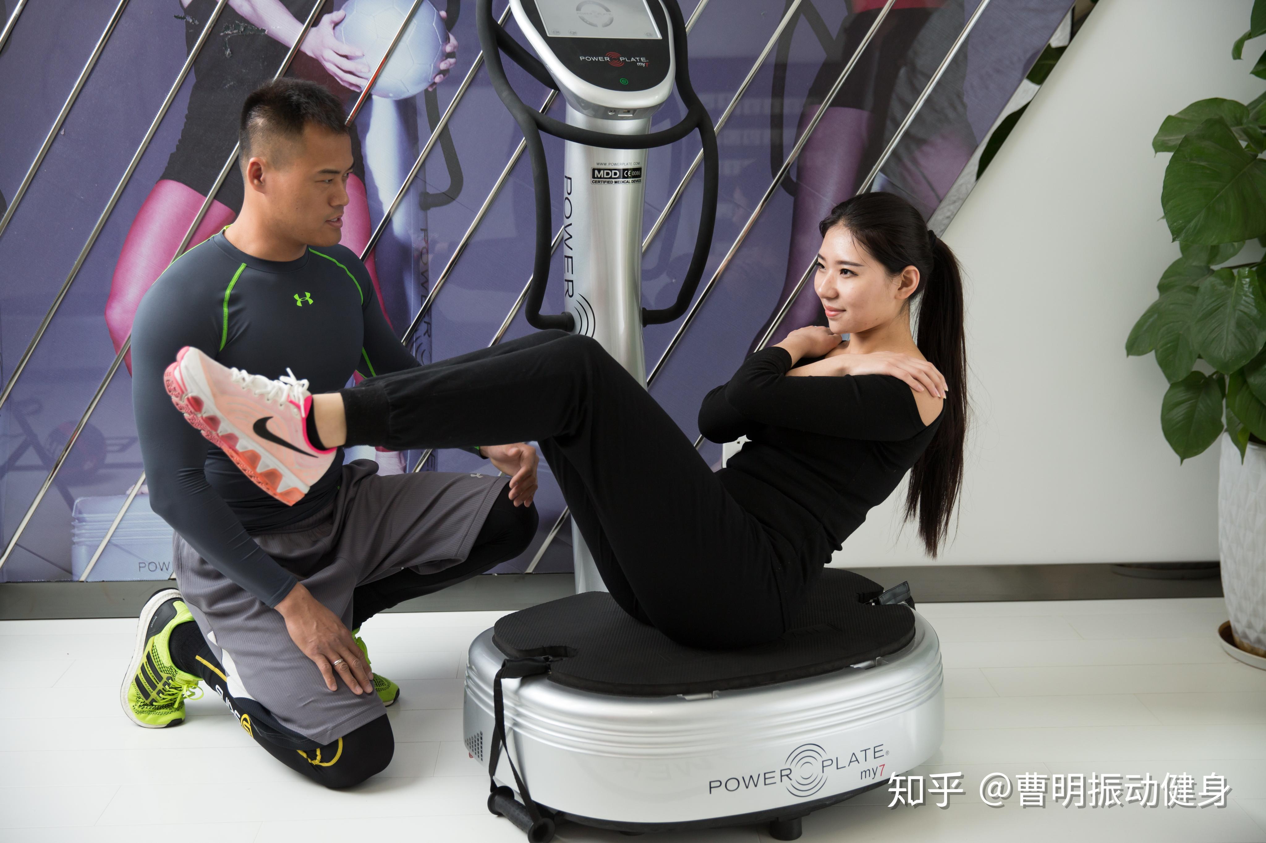 在我二十年的健身生涯里尝试过健美,健身,力量举,功能训练,专项功能