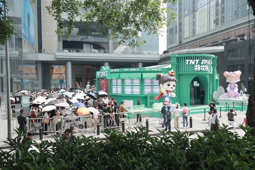近日,tntspace在成都ifs举办了"tntspace特攻队"新品活动,旗下dora