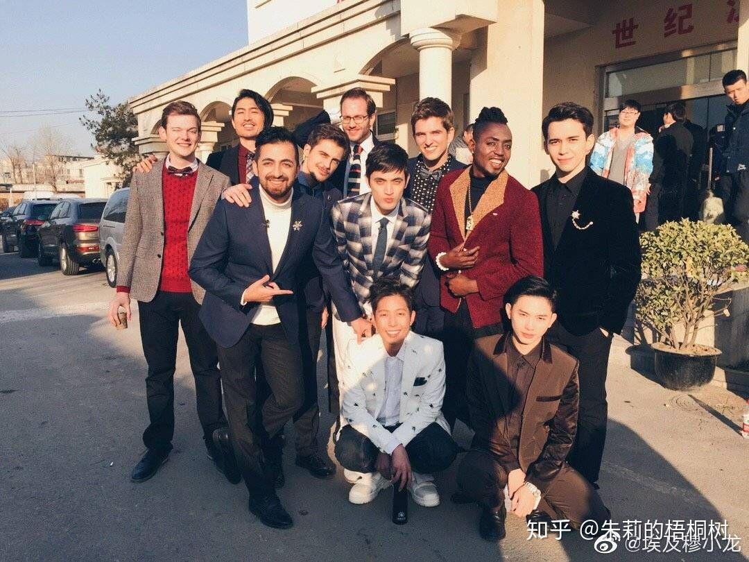 有没有非正式会谈壁纸