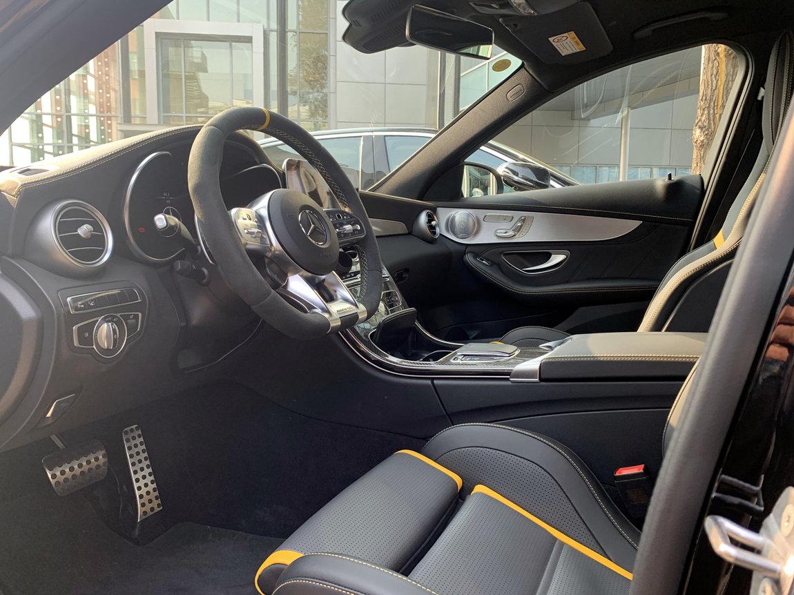 值得收藏的末代v8c63amg暗夜特别版交付昆明客户