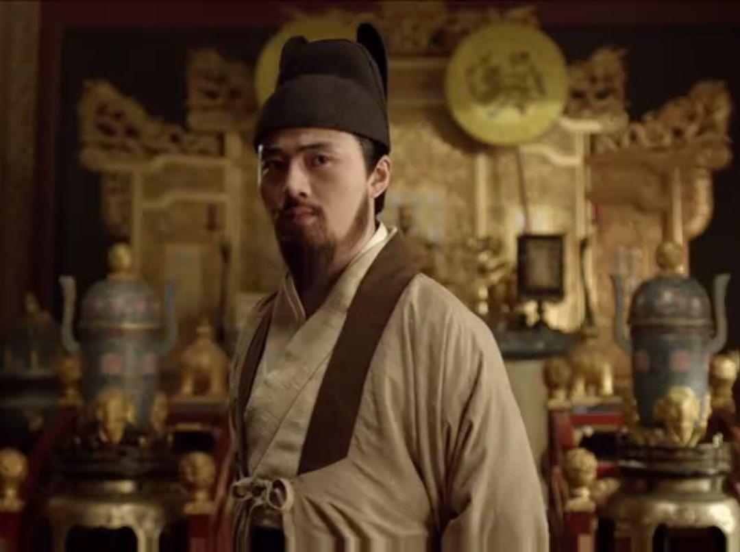 崇祯一脸忧心的询问,多少兵马能够荡平这些贼寇.