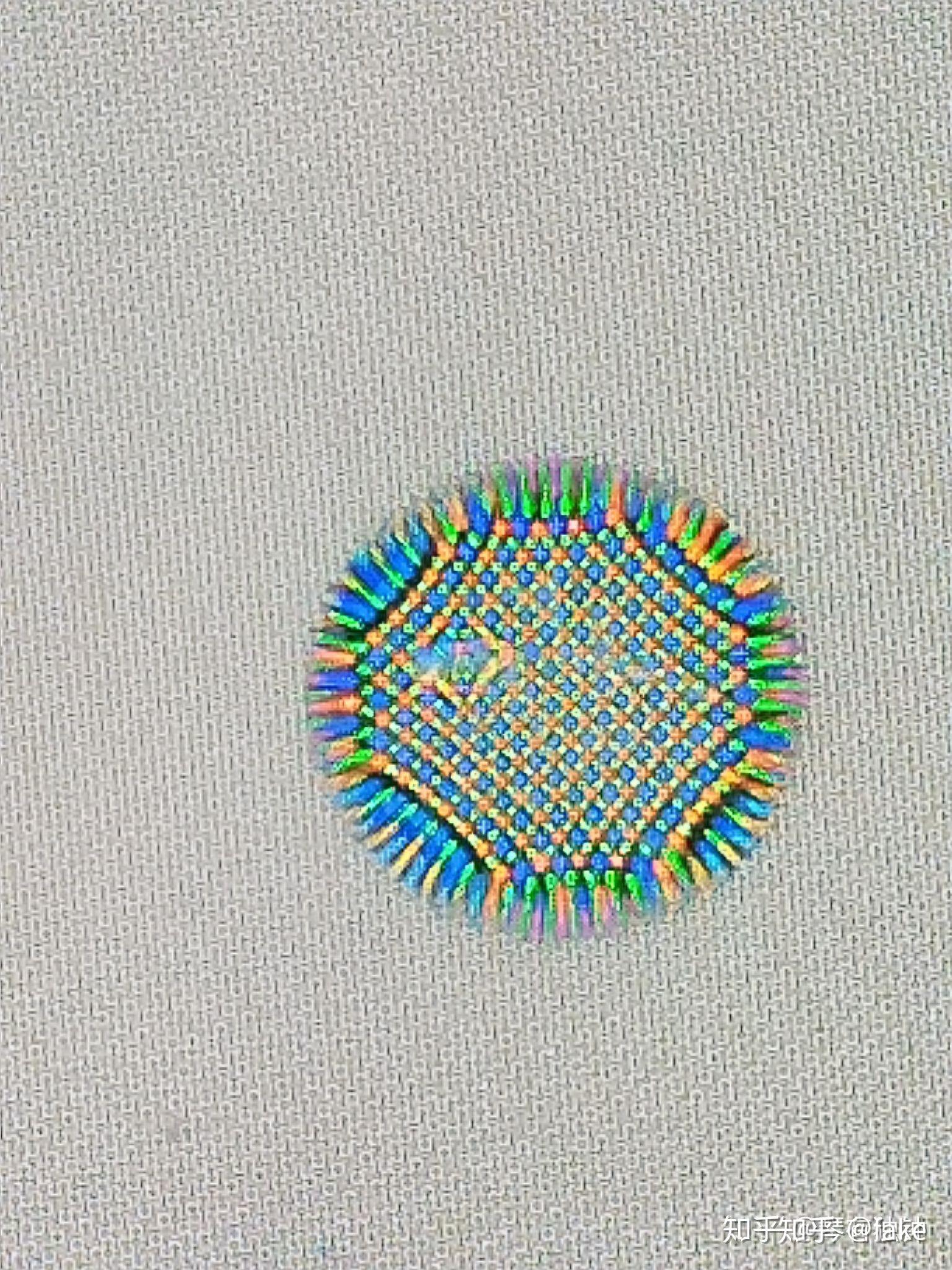 oled 屏幕钻石排列