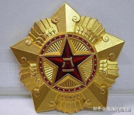 空军政委(正军级)吴林涣(少将:空五军副军长(副军级)裴志耕(少将:空