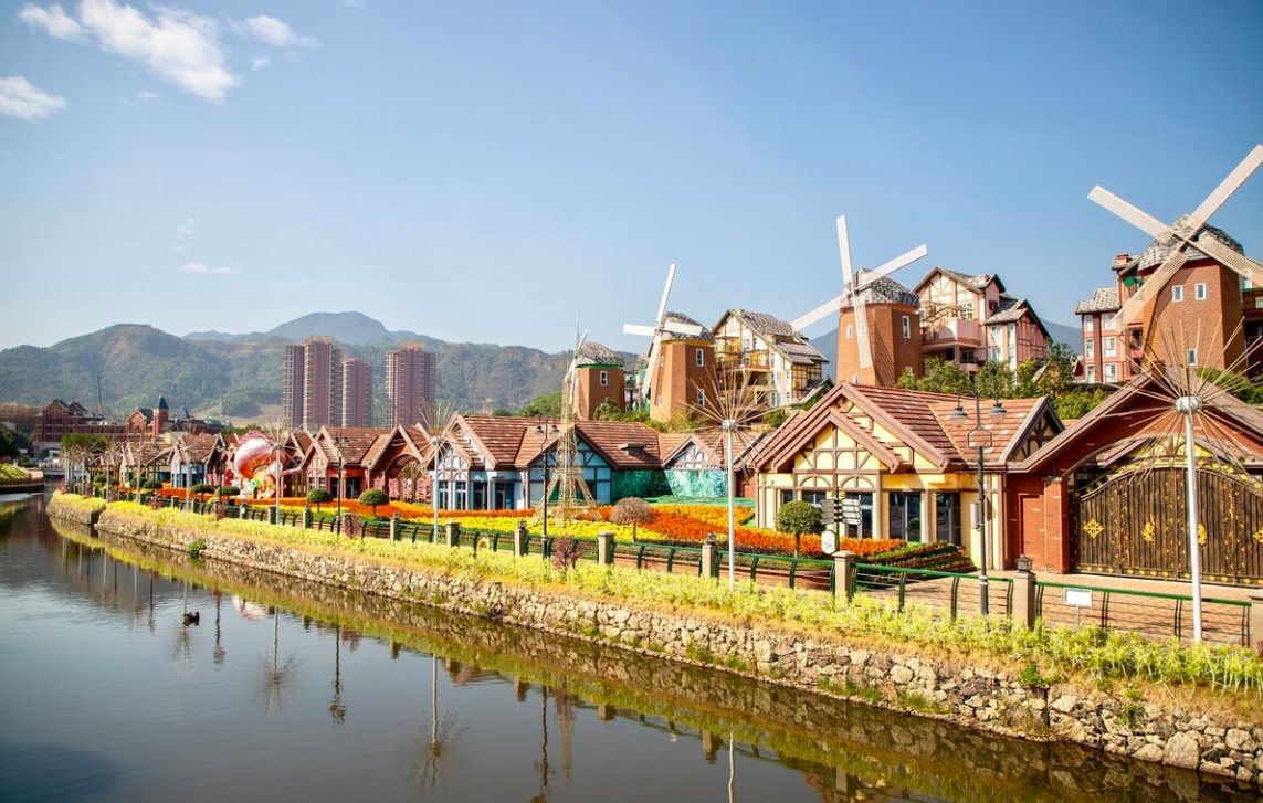 河源巴伐利亚庄园德式小镇风情全国首创国医国药温泉