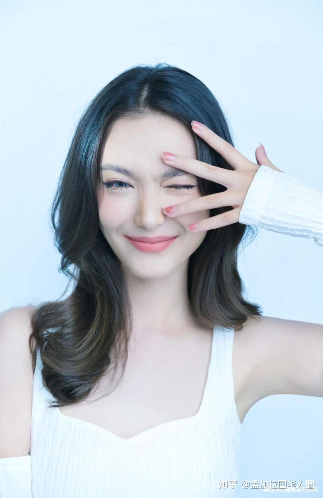 这个被称为人间芭比的老挝女生到底有多完美