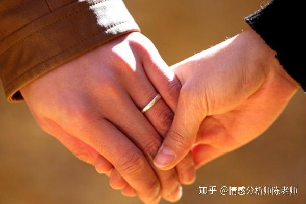 老公提出離婚該怎樣挽回不像婚姻就此破裂不妨進來看看