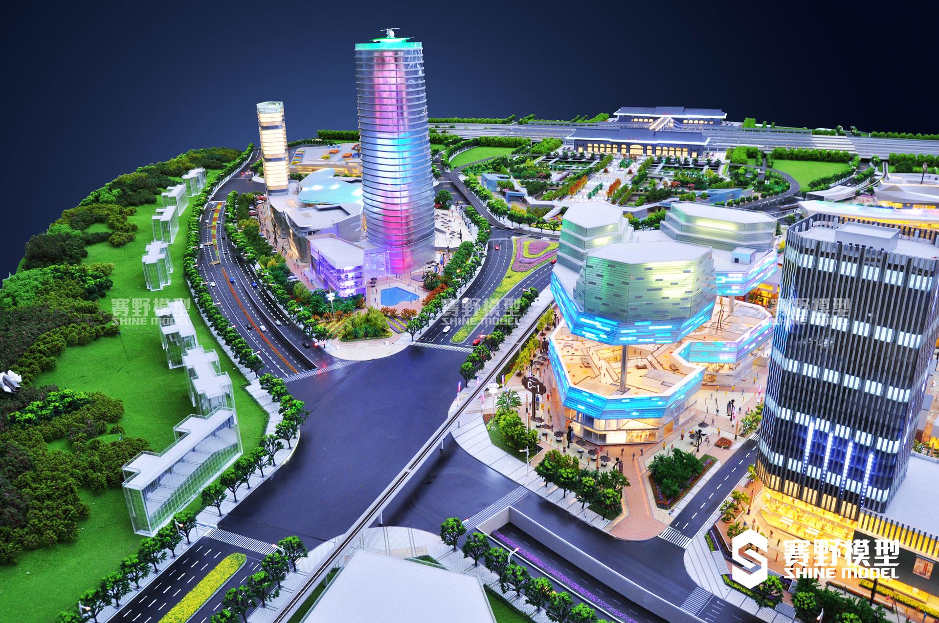 策划/设计理念:赛野模型采用大型多媒体智能沙盘,精心呈现这座融全景