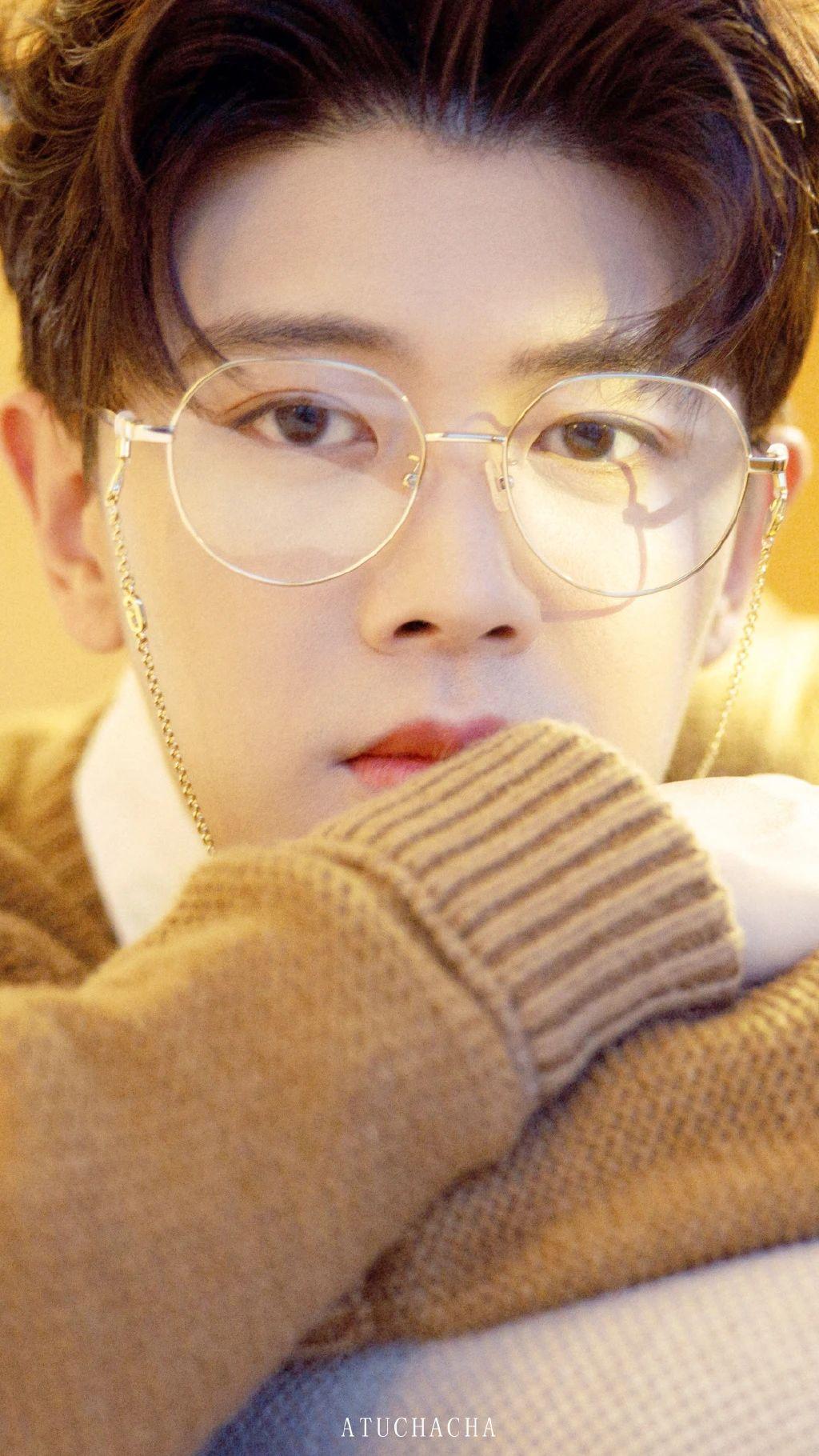 任嘉伦壁纸你眼中有柔情万种如脉脉春风冰雪也消融