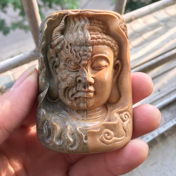 猛犸象牙青脸一念之间牌子