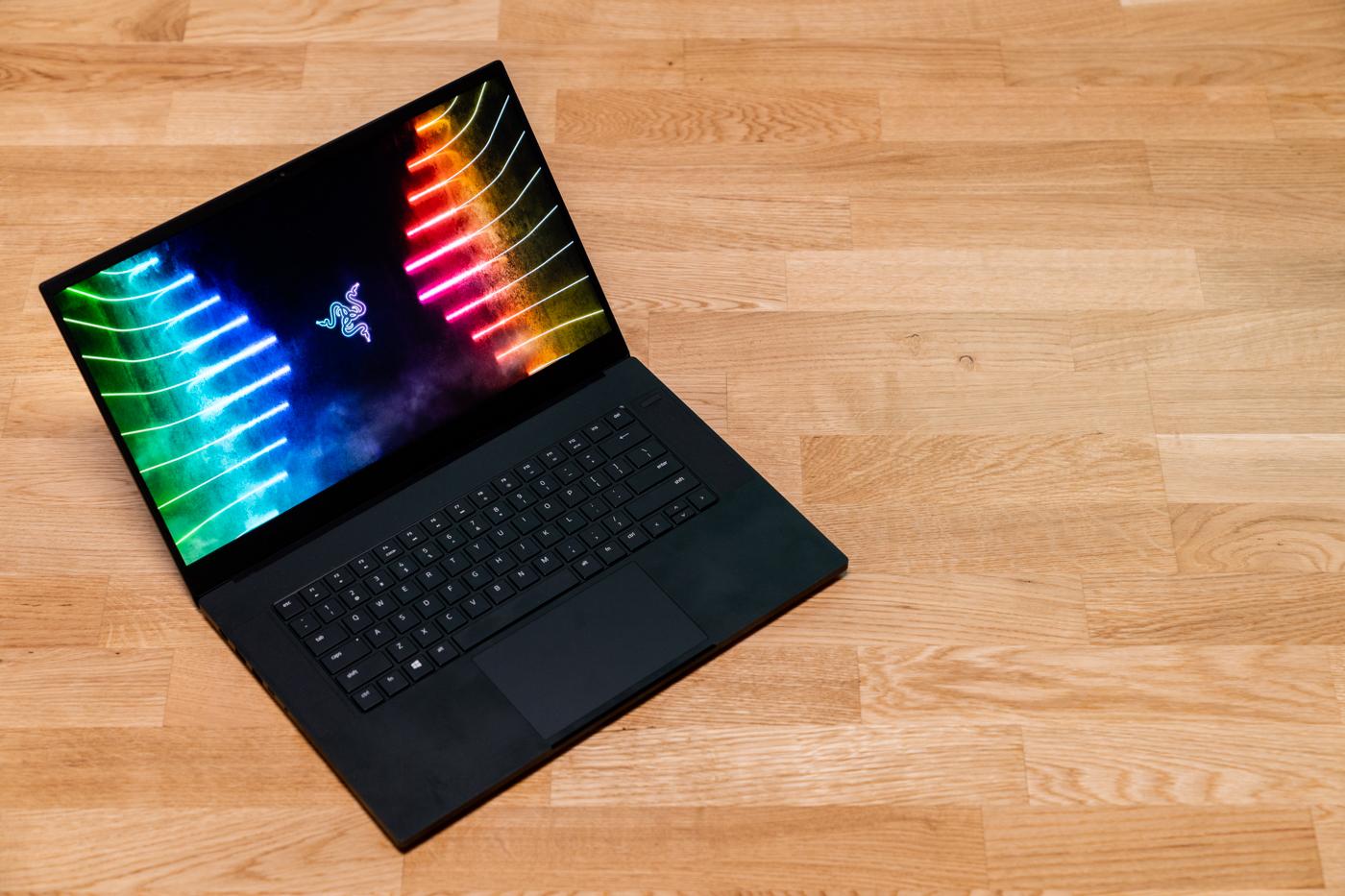 雷蛇灵刃专业版15评测极致平衡