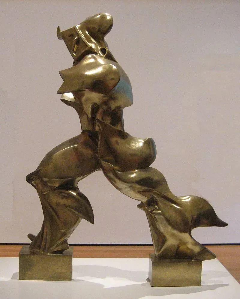 波丘尼雕塑代表作图片