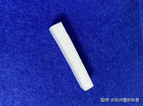 张磊医生科普:硅胶,膨体,肋软骨,玻尿酸……隆鼻方式哪种好?