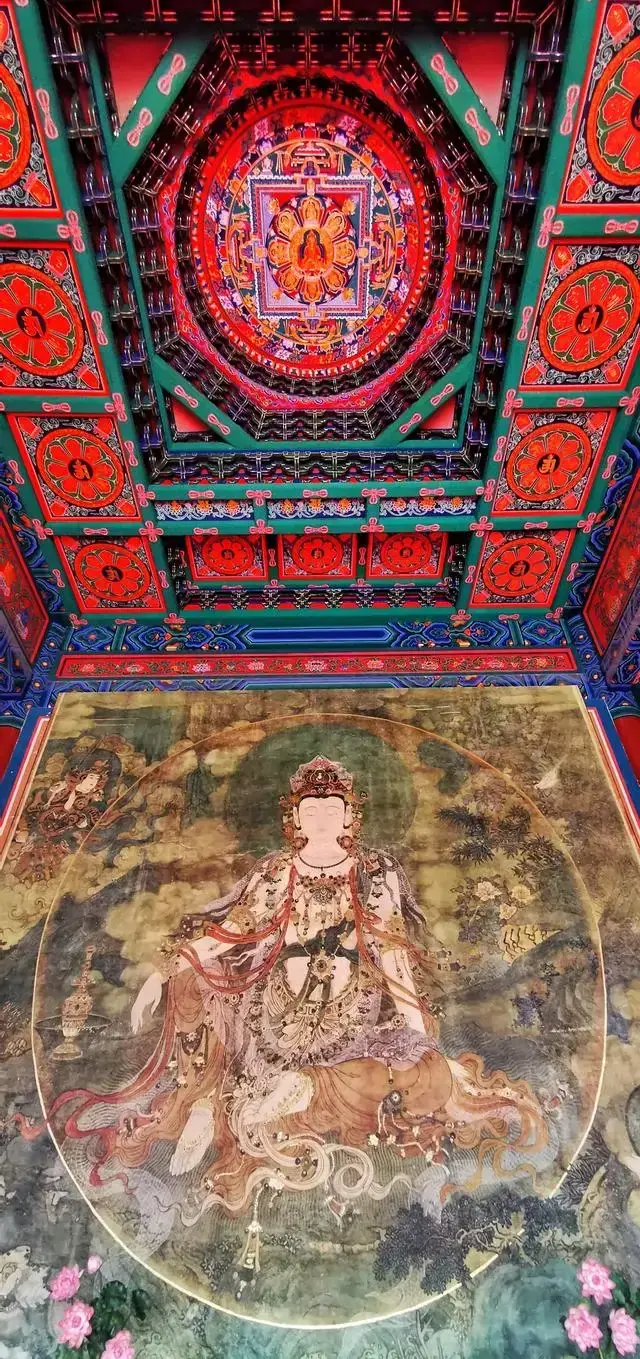 北京法海寺-明代壁画之最,媲美敦煌:中墙-三大士图:水月观音、文殊与普贤菩萨,轻纱堆金,精细绝伦【300多幅高清大图细赏】 - 知乎