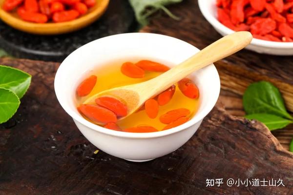 【道医养生】生姜、柑橘、银耳和枸杞，都是中医养生的最爱！