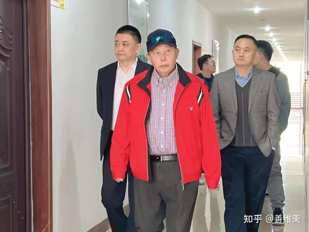 赋能全民健康展望康养文旅中国人民解放军原副总参谋长何其宗将军莅临