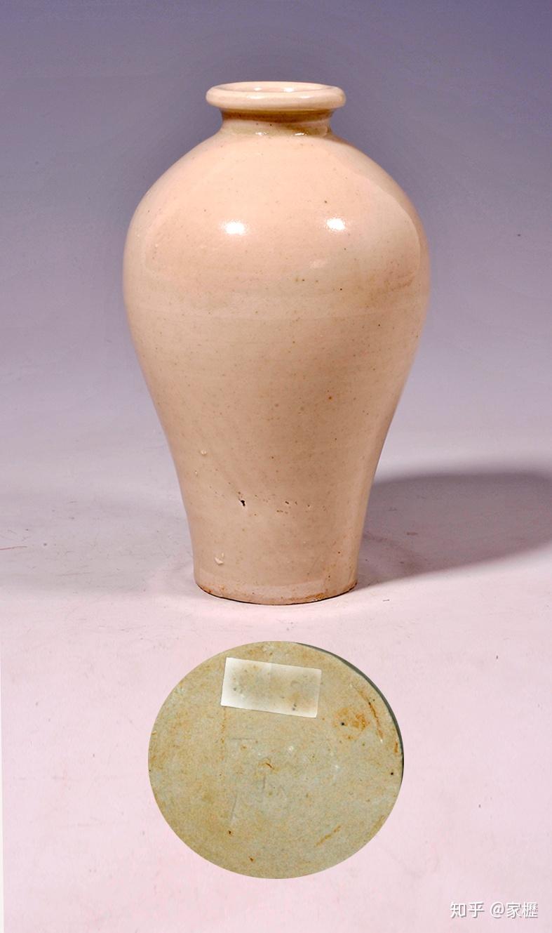 唐代梅瓶的造型以雄浑饱满的体态,展现了大唐的气度,平底无釉.