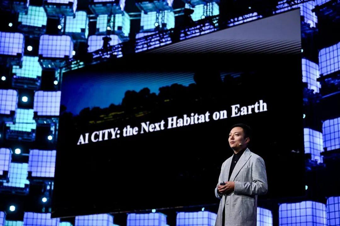 特斯联创始人兼ceo艾渝在web summit四年前,特斯联曾作为唯一一家来自