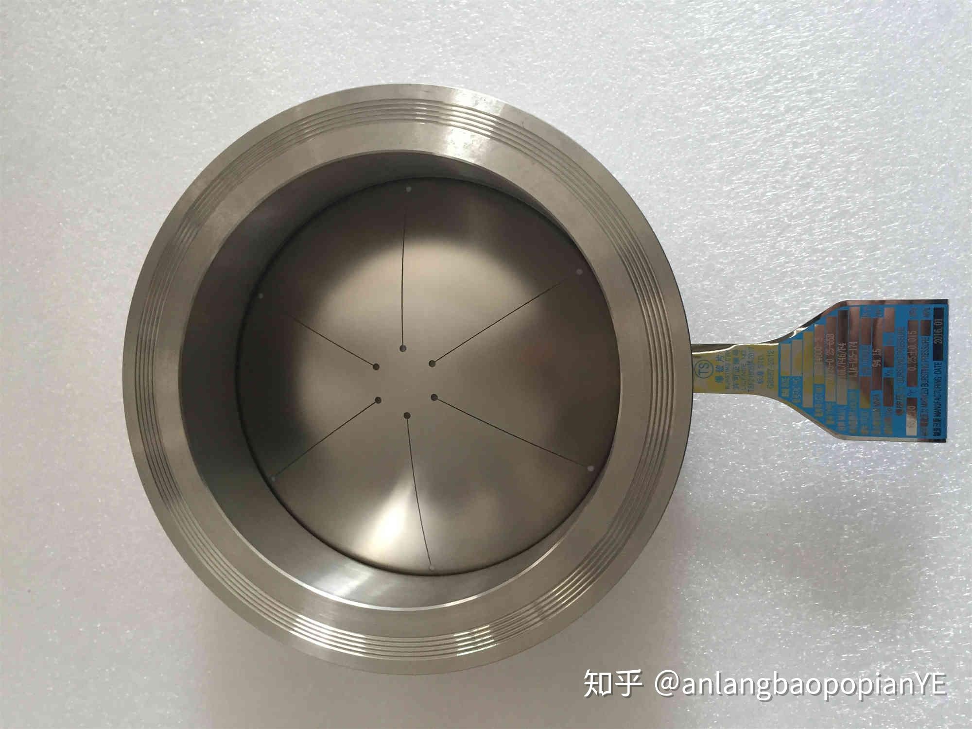 反拱刻槽型爆破片防爆片配碳钢夹持器抗负压耐高温