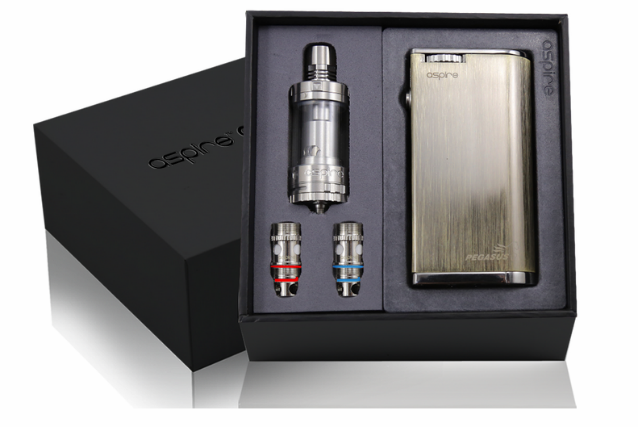 飞马套装除了海神雾化器和飞马主机,飞马套装还配备了两个成品雾化